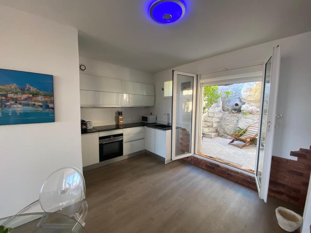 מרסיי Au Coeur Du Parc National Du Massif Des Calanques, La Flibuste Des Goudes, Maison 2 Chambres, Climatisee, Jardins, Solarium, Proche Plage, Large Vue Mer מראה חיצוני תמונה