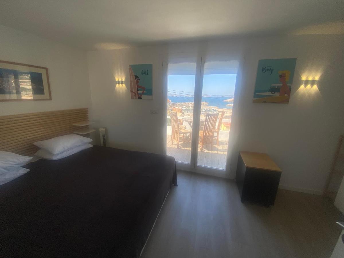 מרסיי Au Coeur Du Parc National Du Massif Des Calanques, La Flibuste Des Goudes, Maison 2 Chambres, Climatisee, Jardins, Solarium, Proche Plage, Large Vue Mer מראה חיצוני תמונה