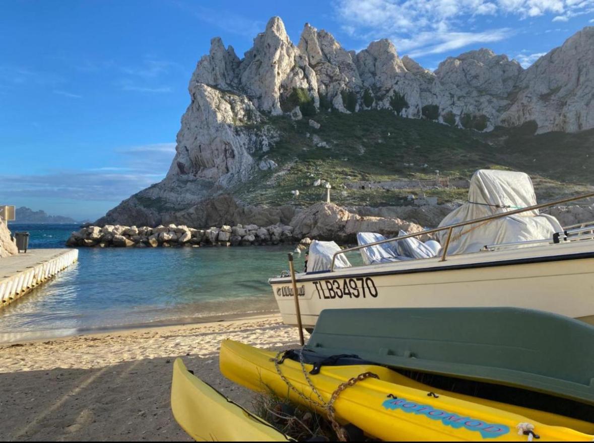 מרסיי Au Coeur Du Parc National Du Massif Des Calanques, La Flibuste Des Goudes, Maison 2 Chambres, Climatisee, Jardins, Solarium, Proche Plage, Large Vue Mer מראה חיצוני תמונה