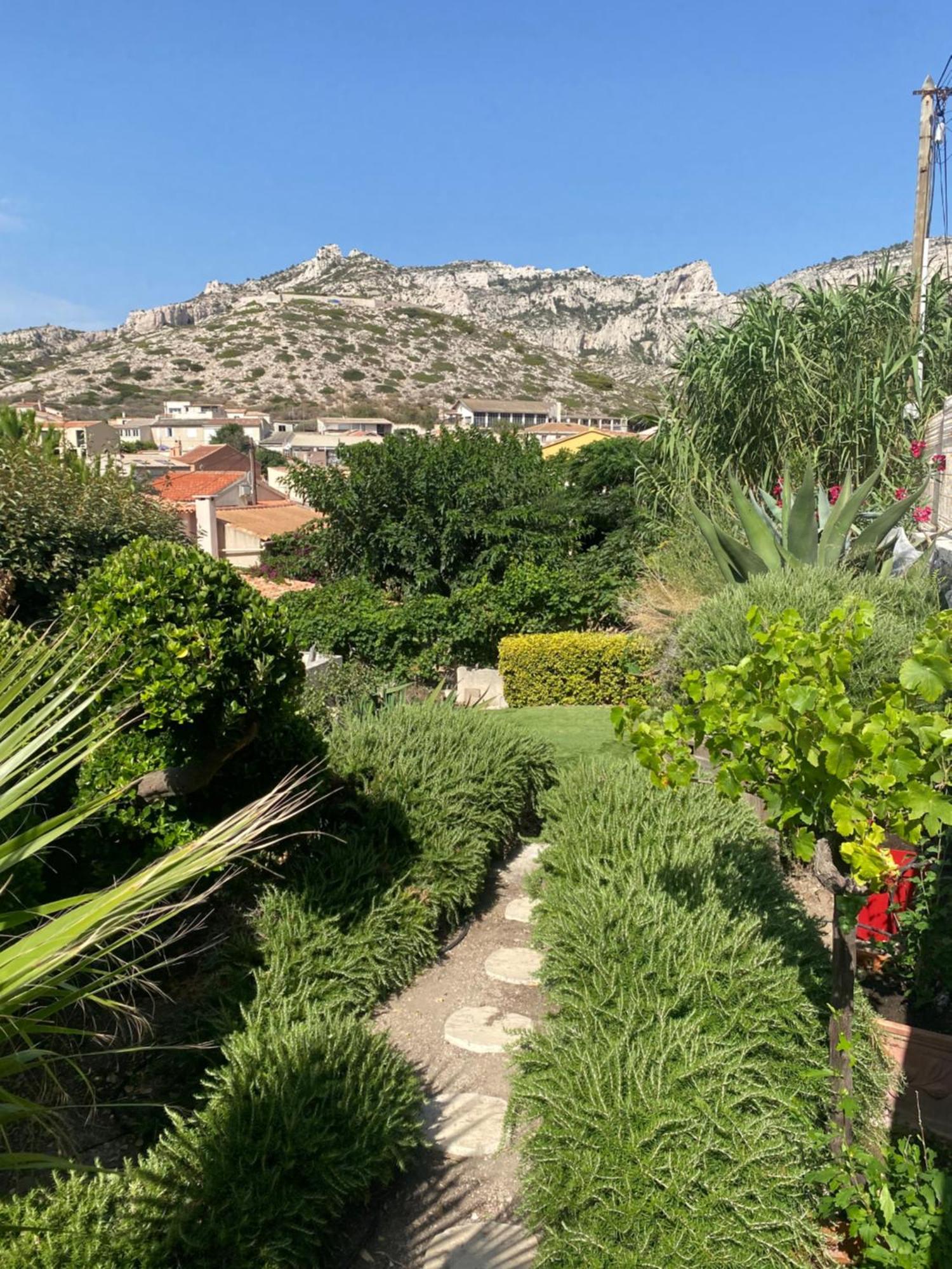 מרסיי Au Coeur Du Parc National Du Massif Des Calanques, La Flibuste Des Goudes, Maison 2 Chambres, Climatisee, Jardins, Solarium, Proche Plage, Large Vue Mer מראה חיצוני תמונה