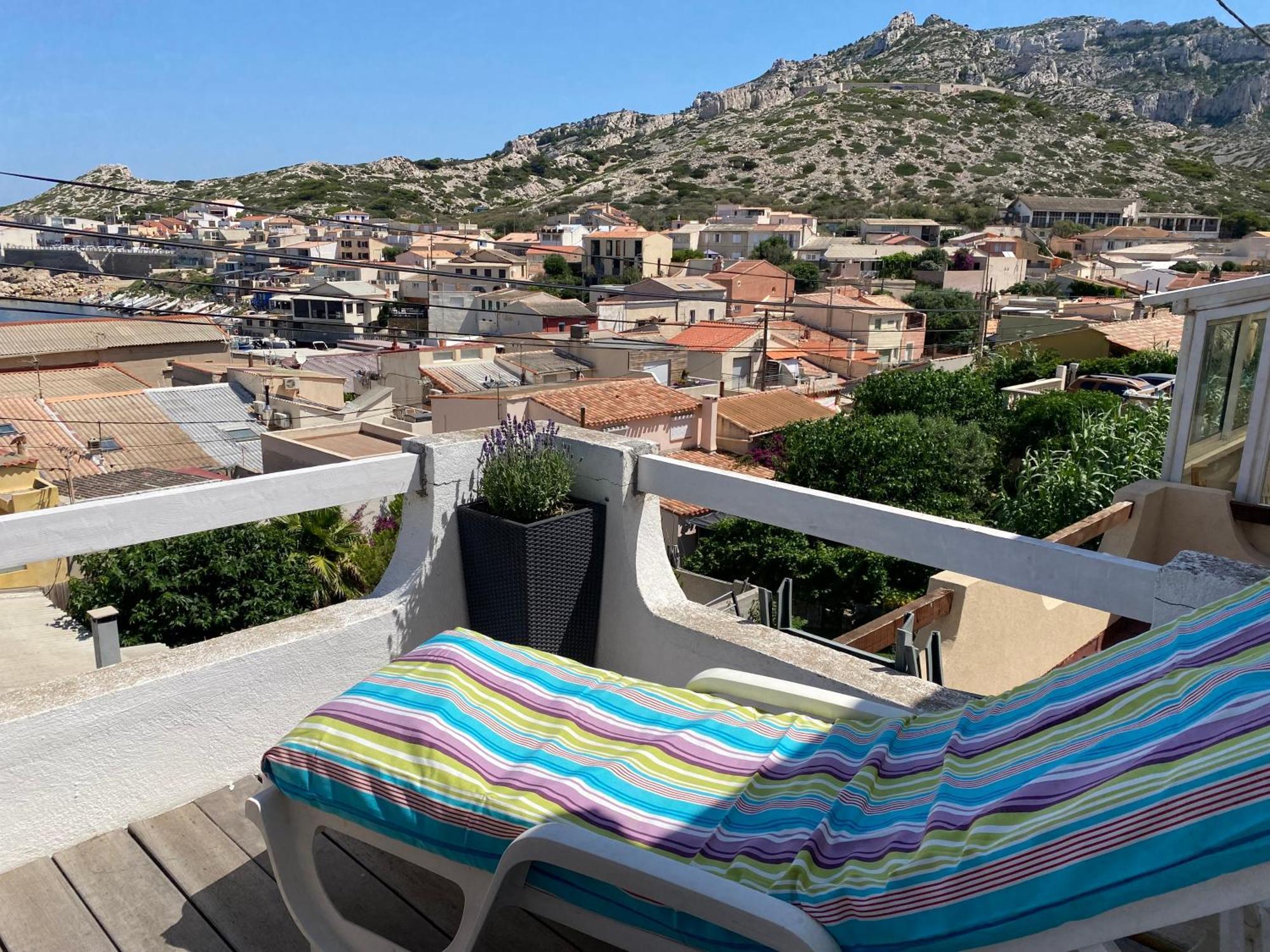 מרסיי Au Coeur Du Parc National Du Massif Des Calanques, La Flibuste Des Goudes, Maison 2 Chambres, Climatisee, Jardins, Solarium, Proche Plage, Large Vue Mer מראה חיצוני תמונה