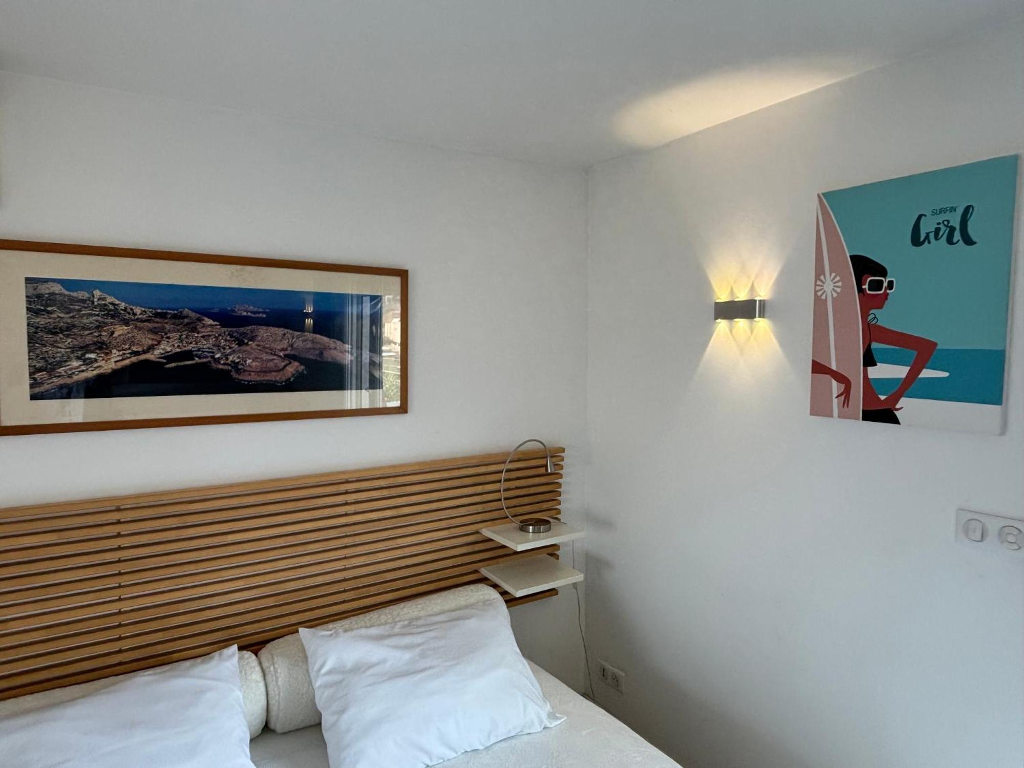 מרסיי Au Coeur Du Parc National Du Massif Des Calanques, La Flibuste Des Goudes, Maison 2 Chambres, Climatisee, Jardins, Solarium, Proche Plage, Large Vue Mer מראה חיצוני תמונה
